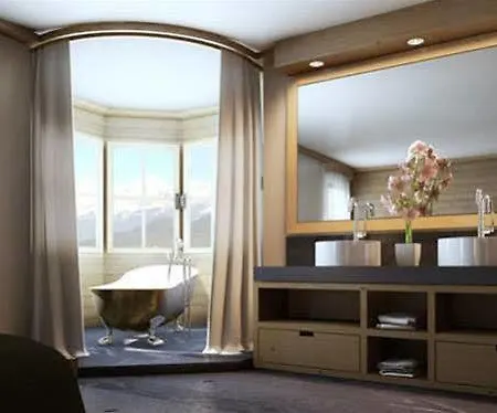 Walserhof Hotel 4*